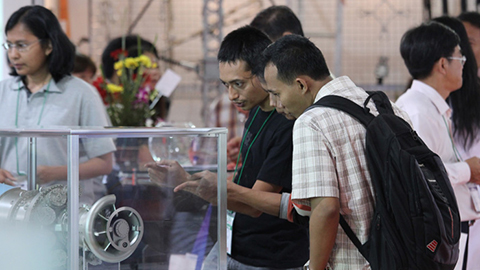 The event provide a good platform for visitors to learn more about Hitachi’s products and solutions